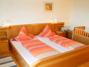 Wohnung Talblick Schlafzimmer