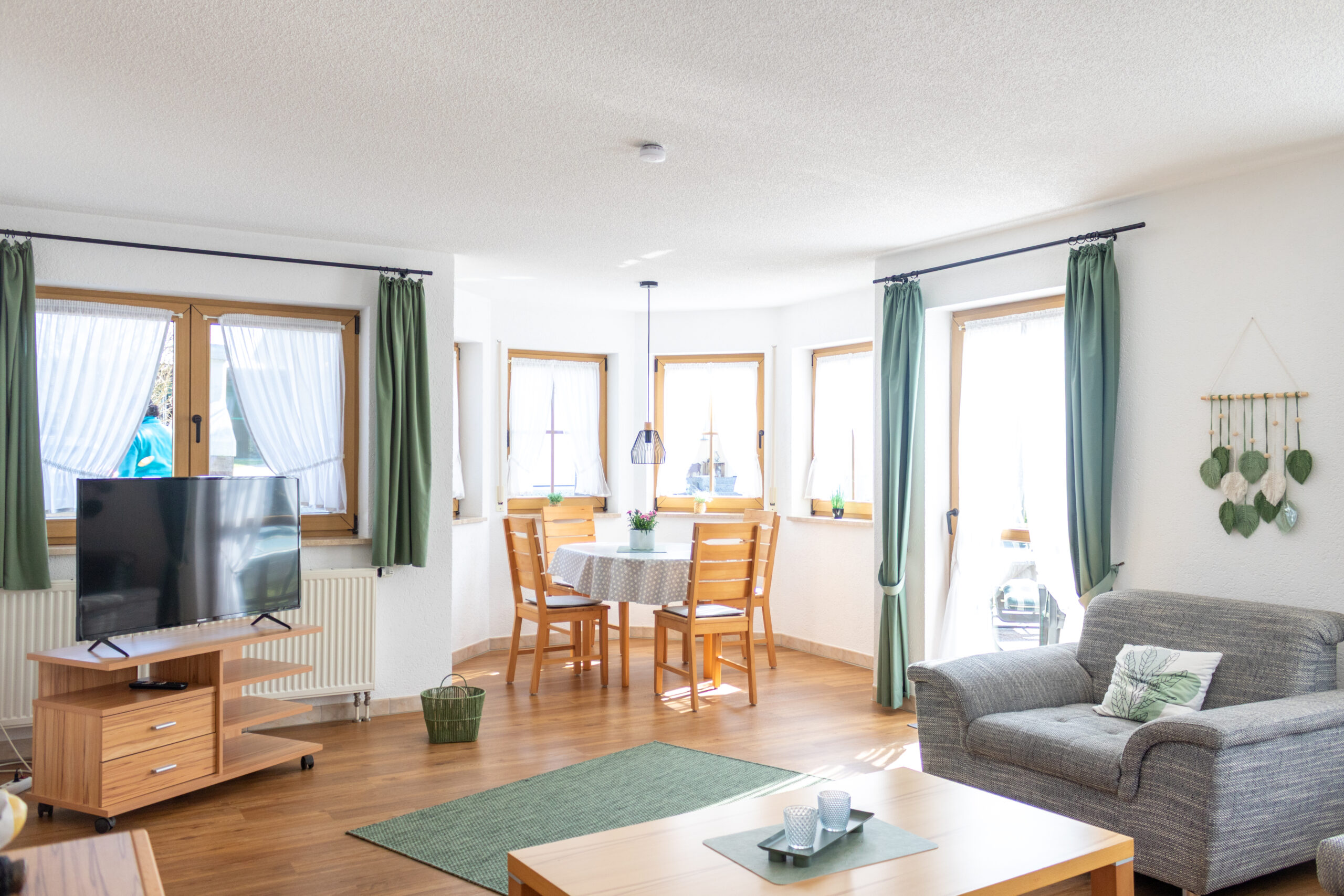 Wohnzimmer mit Sitzecke